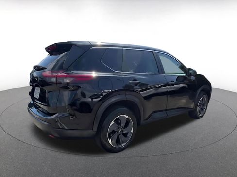 Used 2025 Nissan Rogue SV FWD image 14