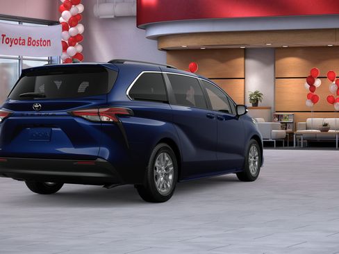New 2026 Toyota Sienna LE FWD image 9