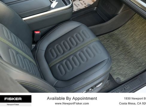 Used 2024 Rivian R1T Adventure image 35