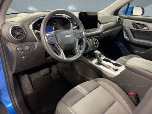 Certified 2024 Chevrolet Blazer LT w/ Convenience Package image 4
