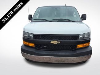 Used 2022 Chevrolet Express 2500 w/ Driver Convenience Package RWD video 2