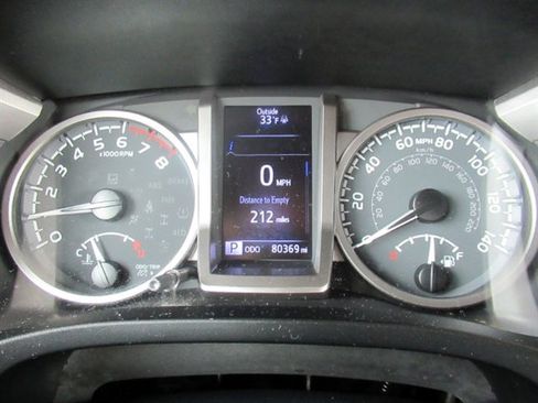 Used 2020 Toyota Tacoma Limited image 20