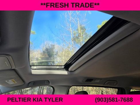 Used 2018 Honda Odyssey EX-L image 22