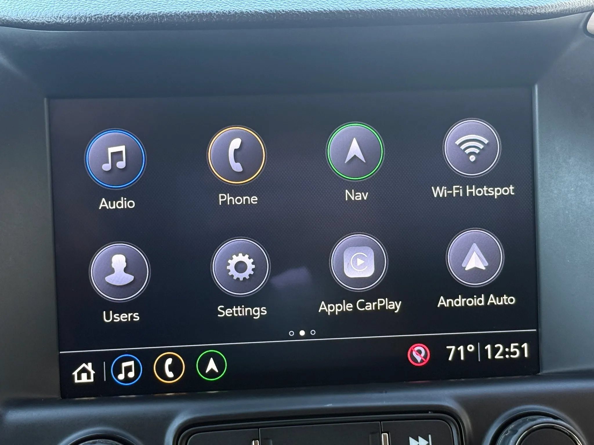 Used 2019 GMC Terrain Denali w/ Advanced Safety Package AWD/4WD image 18