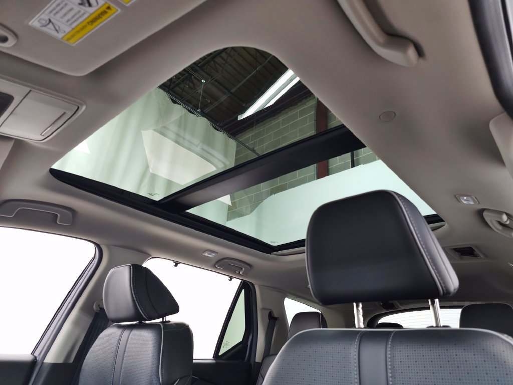 Used 2025 Honda Pilot Elite image 17