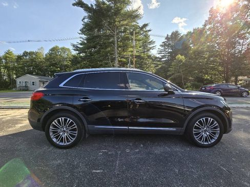 Used 2016 Lincoln MKX Reserve w/ Climate Package AWD/4WD image 9