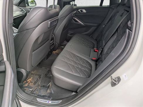Used 2023 BMW X6 xDrive40i w/ M Sport Package image 19