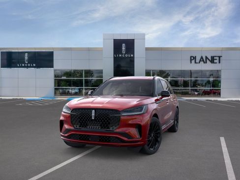New 2026 Lincoln Aviator Reserve w/ Jet Appearance Package RWD image 2