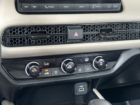 Used 2024 Honda HR-V LX image 19