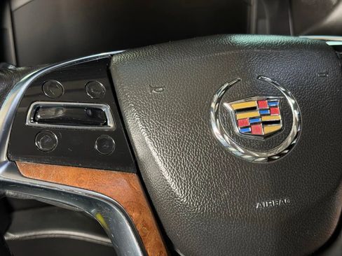 Used 2015 Cadillac Escalade Premium AWD/4WD image 38