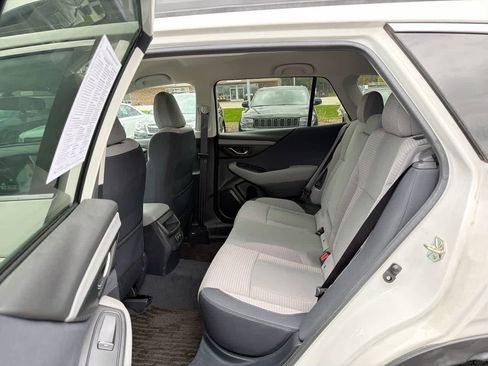 Used 2020 Subaru Outback Premium AWD/4WD image 24