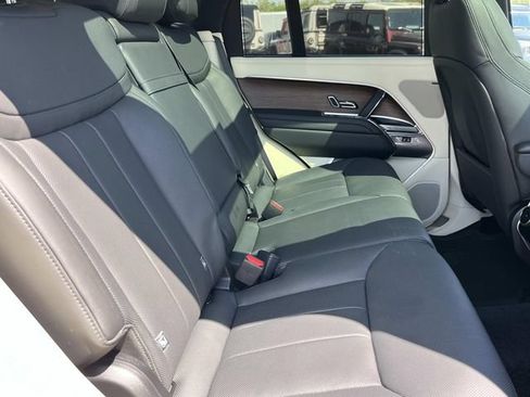 Used 2023 Land Rover Range Rover SE AWD/4WD image 24