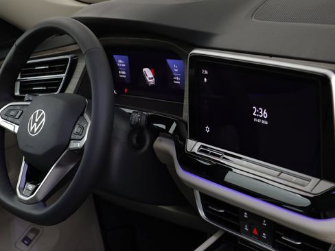 New 2026 Volkswagen Atlas SEL Premium R-Line image 22