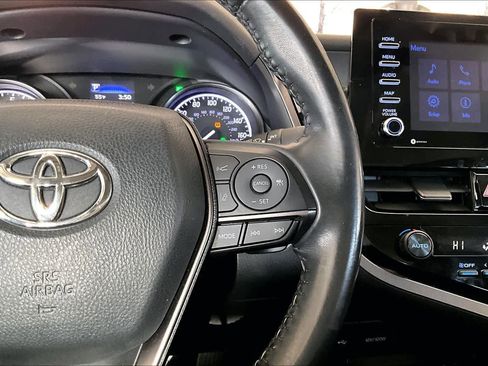 Used 2021 Toyota Camry SE w/ Convenience Package image 24