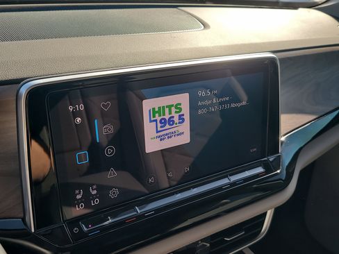 Used 2024 Volkswagen Atlas SE FWD image 23