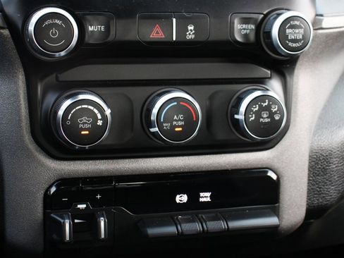 Used 2021 RAM 2500 Tradesman image 27