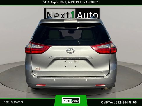 Used 2016 Toyota Sienna XLE image 15