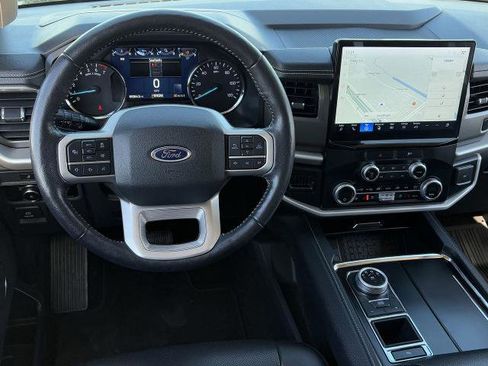 Certified 2023 Ford Expedition XLT image 13