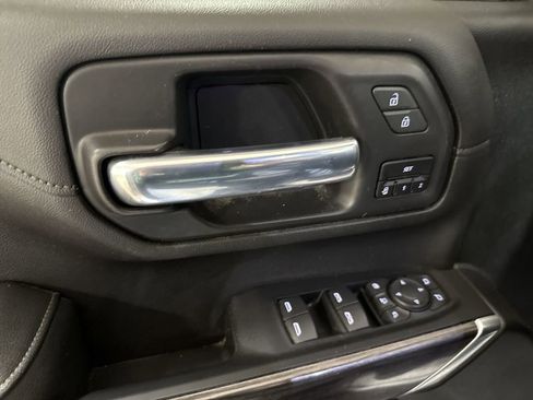 Used 2022 Chevrolet Silverado 2500 LTZ w/ LTZ Convenience Package image 20