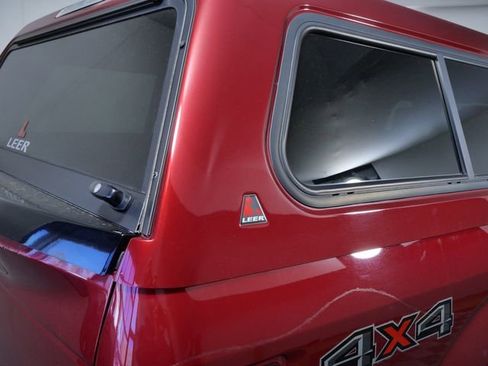 Used 2019 Ford F150 XLT w/ Equipment Group 302A Luxury AWD/4WD image 11