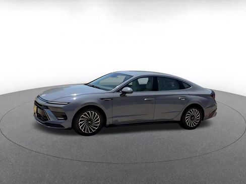 Used 2025 Hyundai Sonata SEL FWD image 8