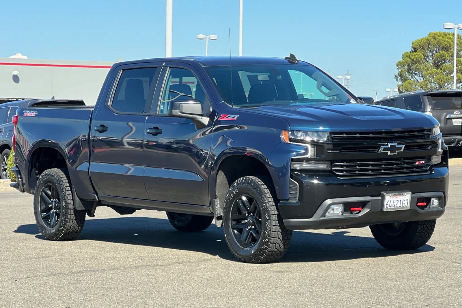 Used 2021 Chevrolet Silverado 1500 LT Trail Boss w/ Convenience Package II AWD/4WD image 5