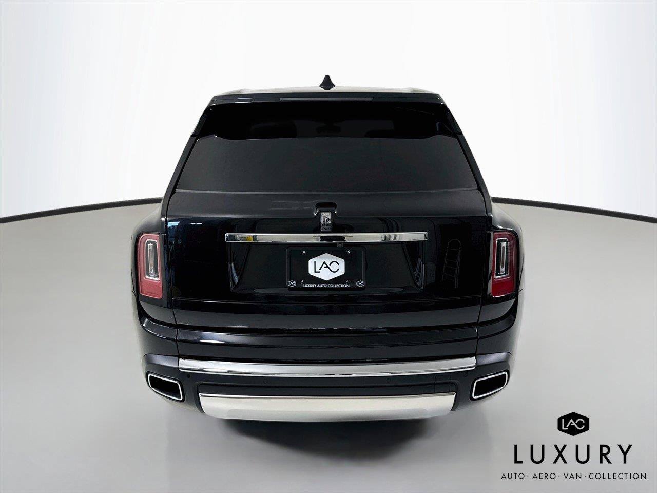 Used 2022 Rolls-Royce Cullinan AWD/4WD image 6