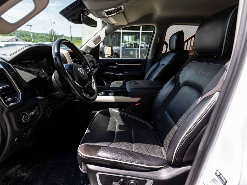 Used 2022 RAM 1500 Laramie AWD/4WD image 26