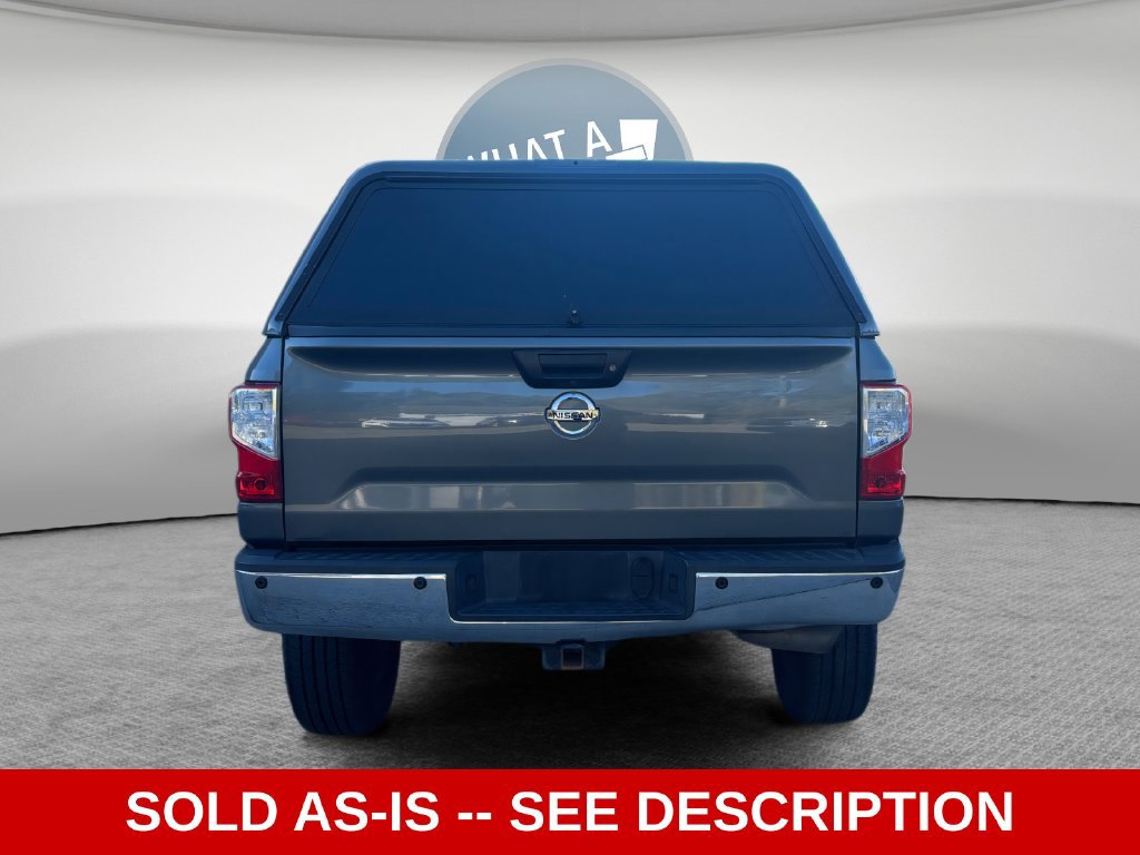 Used 2016 Nissan Titan SL AWD/4WD image 5