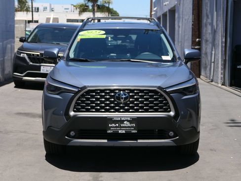 Used 2023 Toyota Corolla Cross XLE w/ Convenience Package AWD/4WD image 8