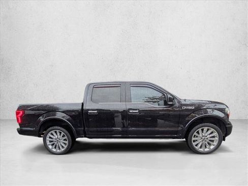 Used 2019 Ford F150 Limited w/ Trailer Tow Package image 4