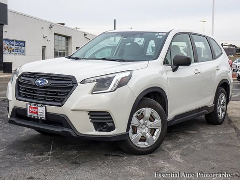 Used 2022 Subaru Forester image 2