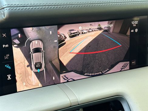 Used 2025 Porsche Taycan image 23