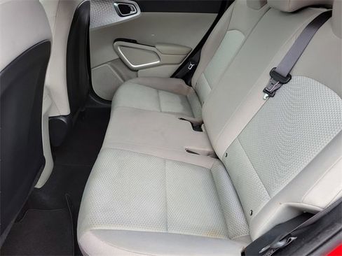 Used 2024 Kia Soul LX w/ Option Group 015 image 9