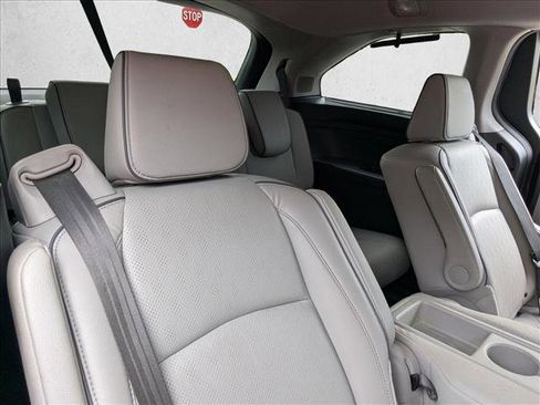 Used 2022 Honda Odyssey Elite image 20