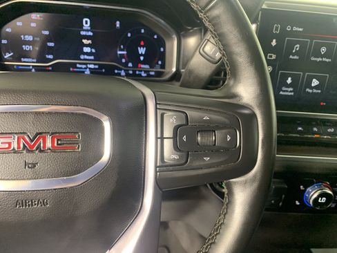 Used 2025 GMC Sierra 1500 SLT RWD image 18