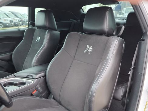 Used 2019 Dodge Challenger R/T Scat Pack image 16