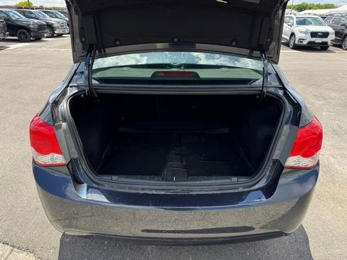 Used 2016 Chevrolet Cruze LT FWD image 35
