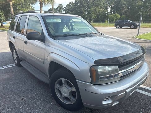 Used 2008 Chevrolet TrailBlazer 4WD image 1