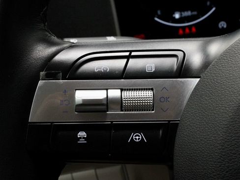 Certified 2025 Hyundai Tucson SEL FWD image 31