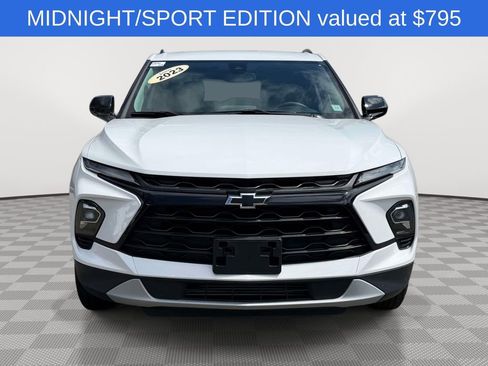 Used 2023 Chevrolet Blazer LT w/ Convenience Package AWD/4WD image 2