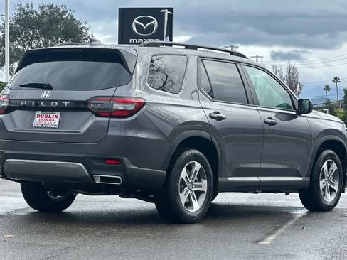 New 2026 Honda Pilot EX-L image 4