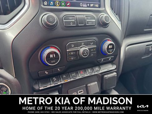 Used 2020 Chevrolet Silverado 1500 RST image 23