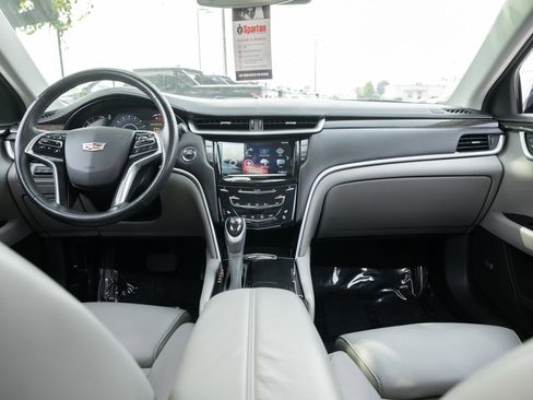 Used 2017 Cadillac XTS Premium Luxury image 24