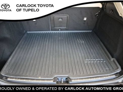 Used 2023 Volvo XC60 B5 Plus w/ Climate Package AWD/4WD image 30