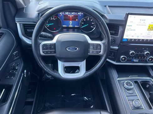 Used 2022 Ford Expedition XLT AWD/4WD image 13