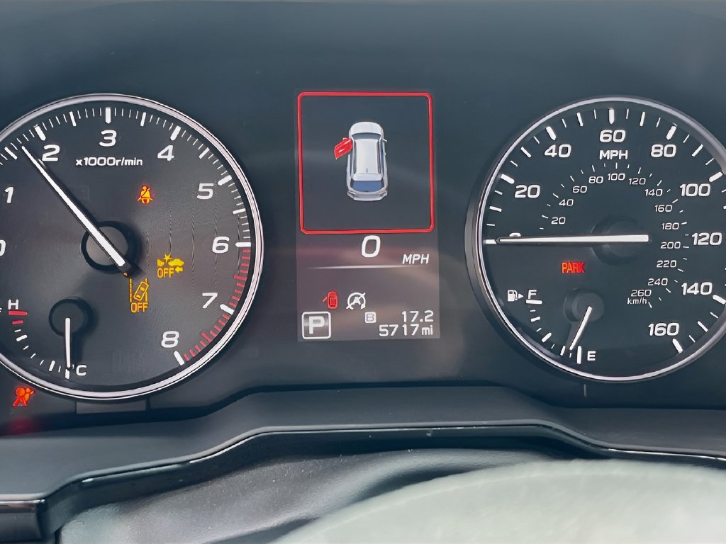 Used 2025 Subaru Outback Premium AWD/4WD image 12