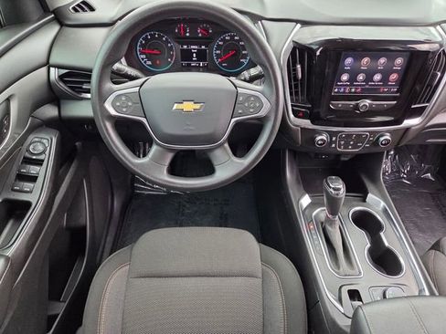 Certified 2020 Chevrolet Traverse LS image 16