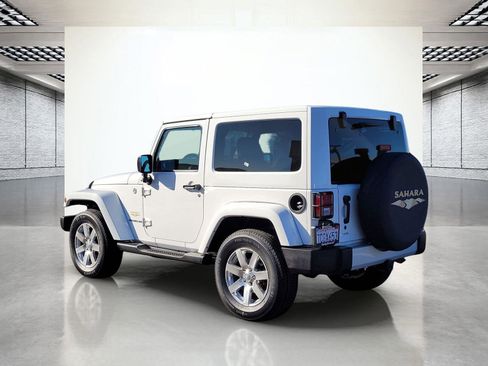 Used 2013 Jeep Wrangler Sahara w/ Connectivity Group image 9