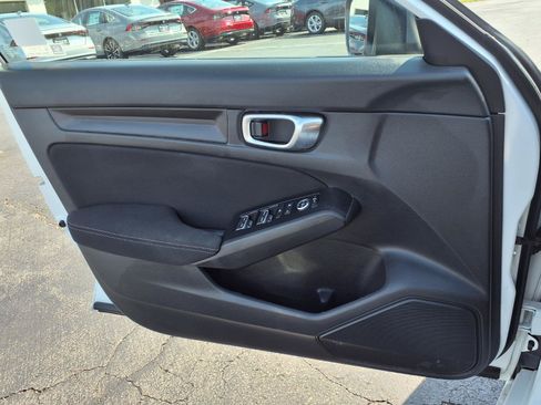 Certified 2024 Honda Civic Sport image 9